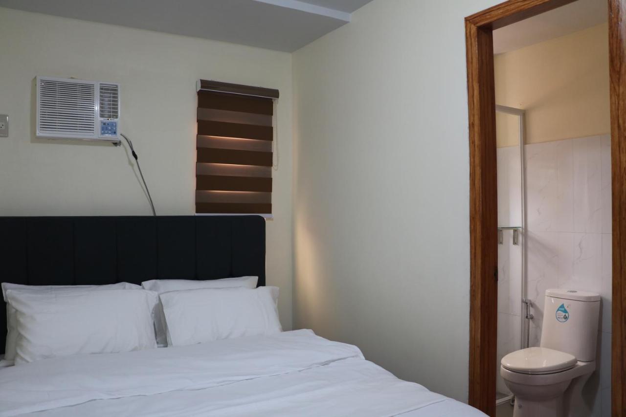 Anicia Guesthouse Rooms Paranaque City Buitenkant foto