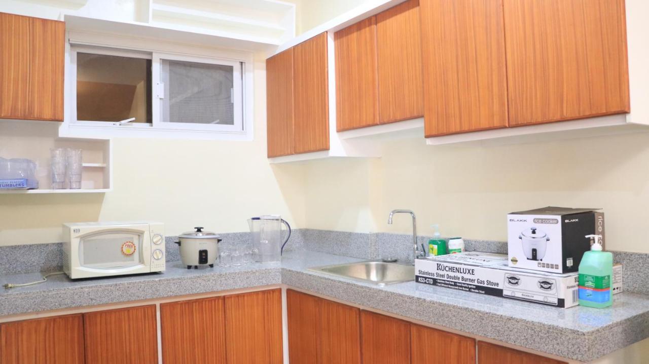 Anicia Guesthouse Rooms Paranaque City Buitenkant foto