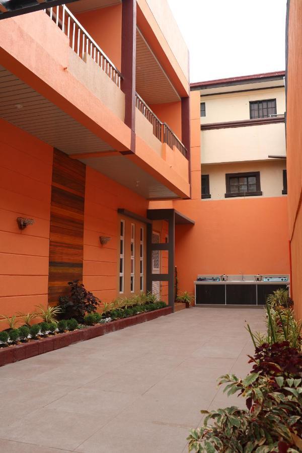 Anicia Guesthouse Rooms Paranaque City Buitenkant foto