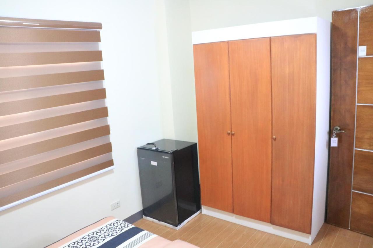Anicia Guesthouse Rooms Paranaque City Buitenkant foto