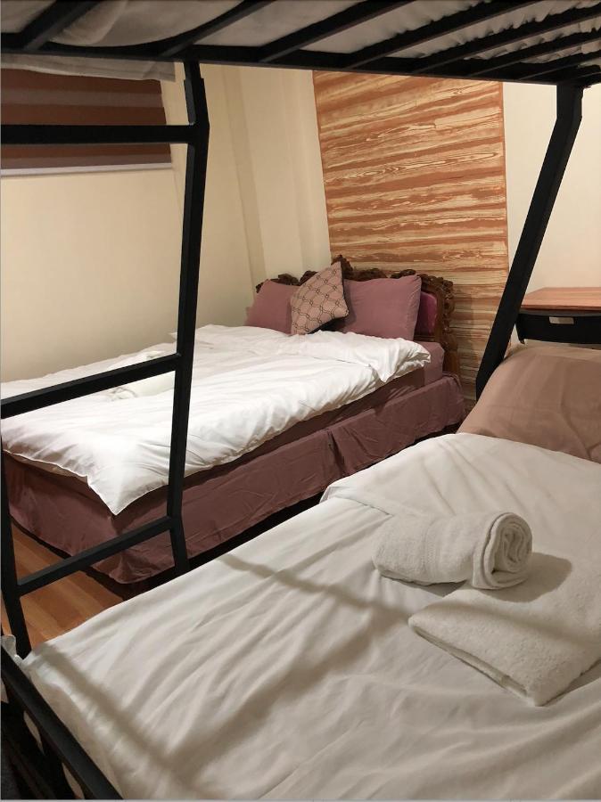 Anicia Guesthouse Rooms Paranaque City Buitenkant foto